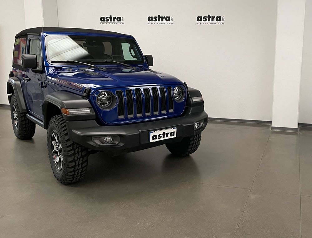 Jeep Wrangler usata a Novara