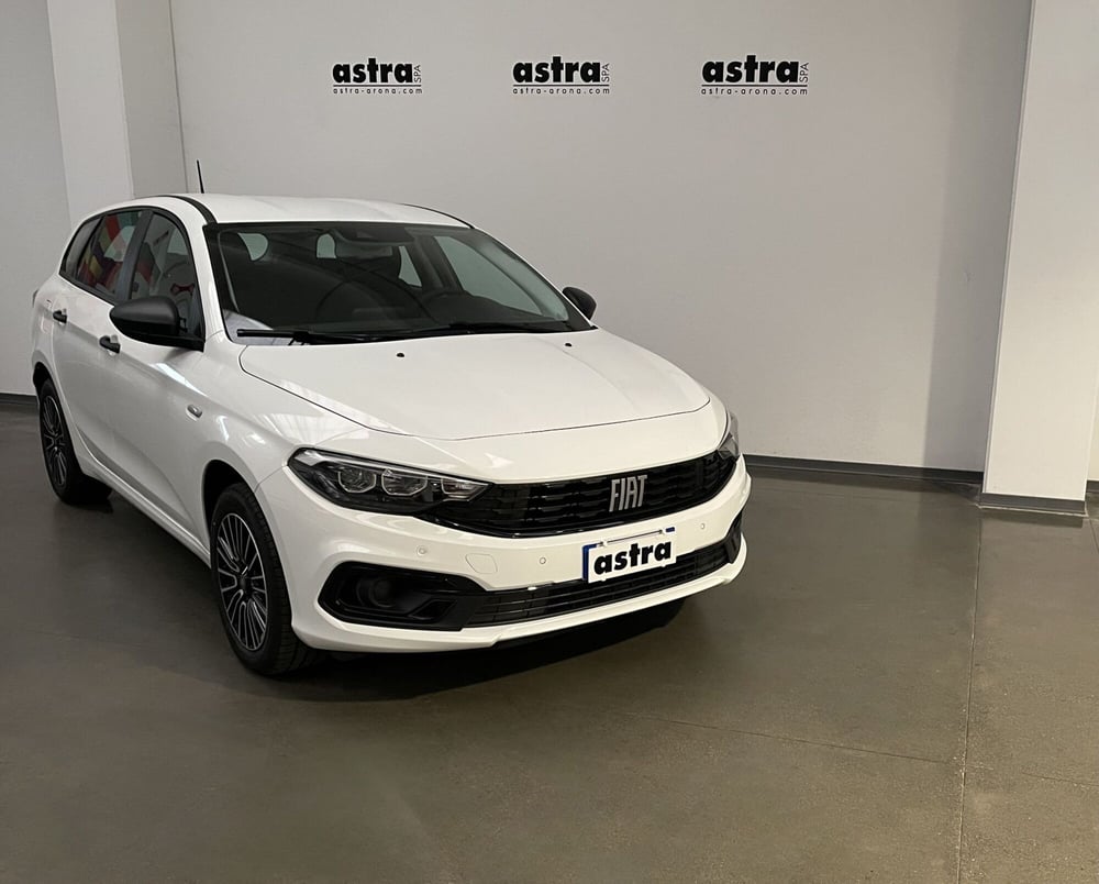 Fiat Tipo Station Wagon nuova a Novara