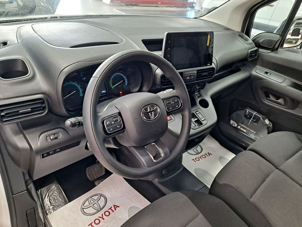 Toyota Proace City Electric usata a Roma (15)