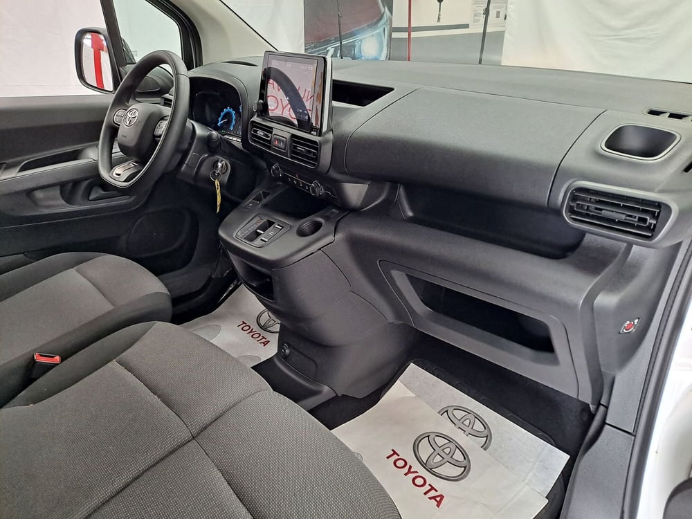 Toyota Proace City Electric usata a Roma (6)