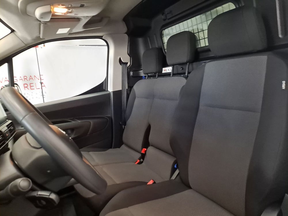 Toyota Proace City Electric usata a Roma (13)