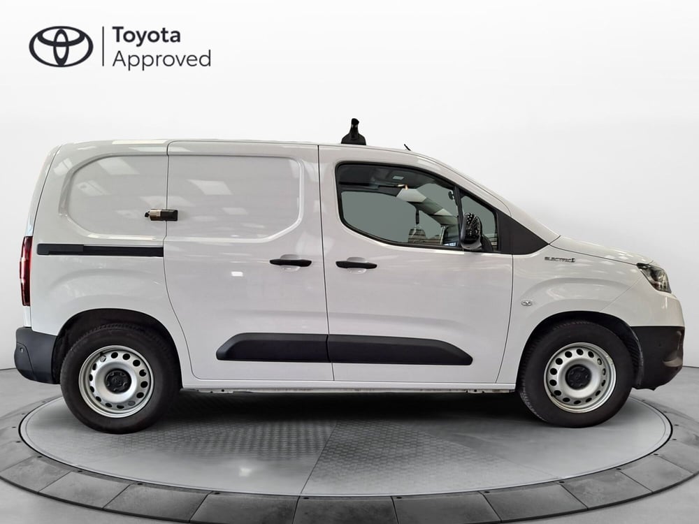 Toyota Proace City Electric usata a Roma (16)