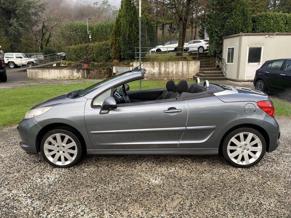 Peugeot 207 Cabrio usata a La Spezia (11)