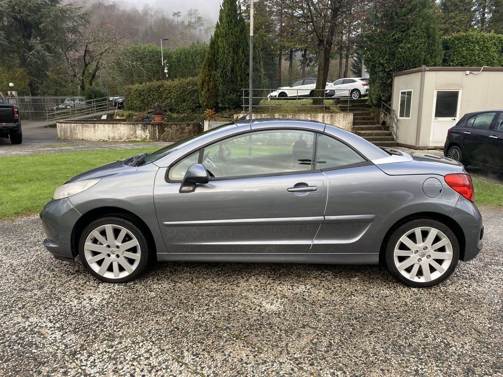 Peugeot 207 Cabrio usata a La Spezia (3)