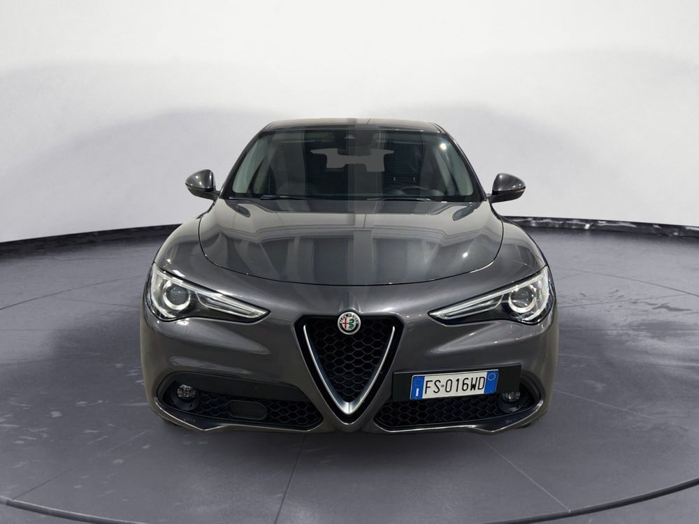 Alfa Romeo Stelvio usata a Caltanissetta (5)