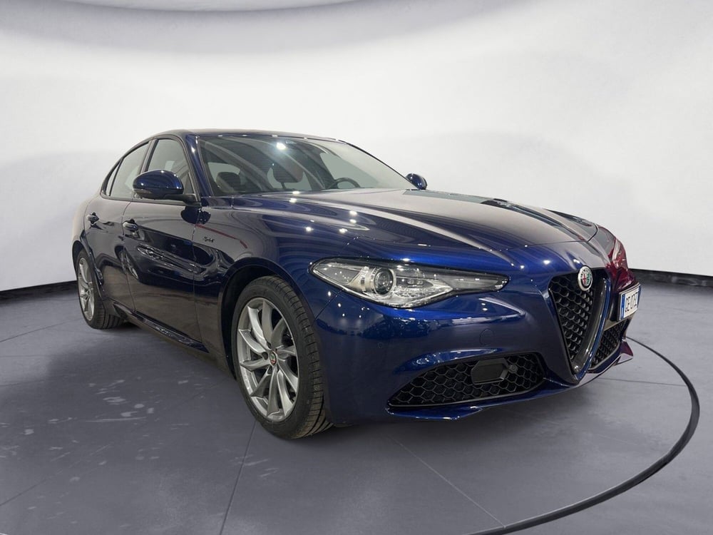 Alfa Romeo Giulia usata a Caltanissetta (8)