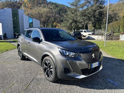 Peugeot 2008 PureTech 100 S&amp;S Allure  del 2023 usata a La Spezia