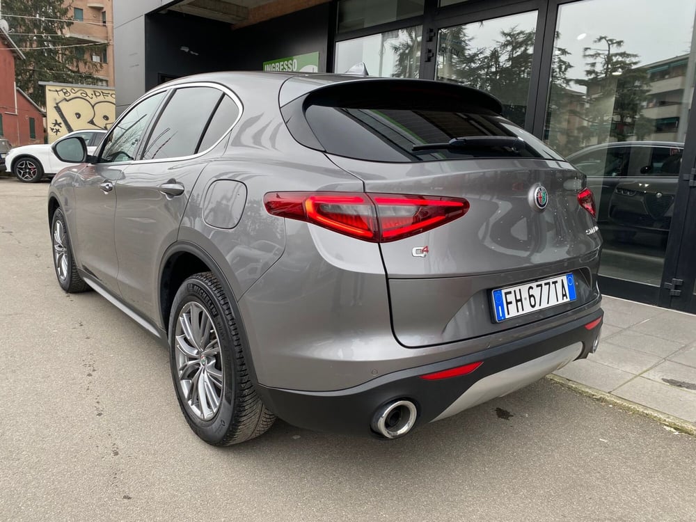 Alfa Romeo Stelvio usata a Reggio Emilia (2)