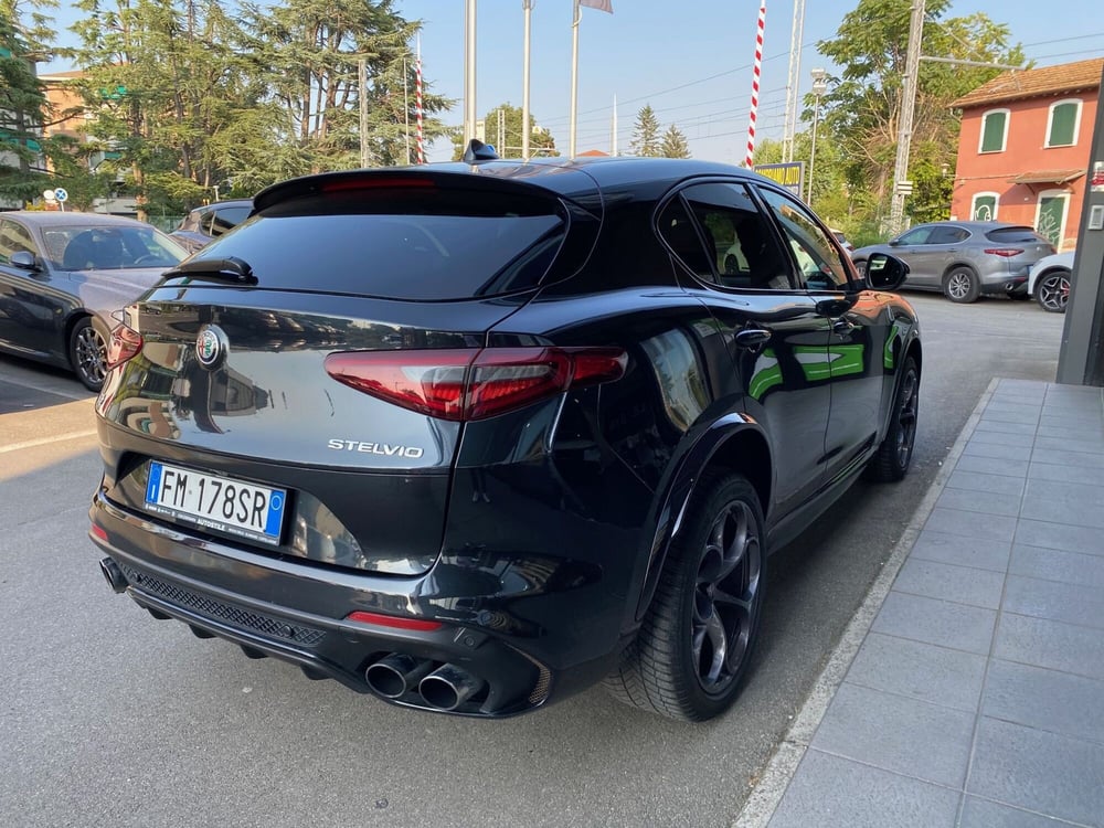 Alfa Romeo Stelvio usata a Reggio Emilia (7)