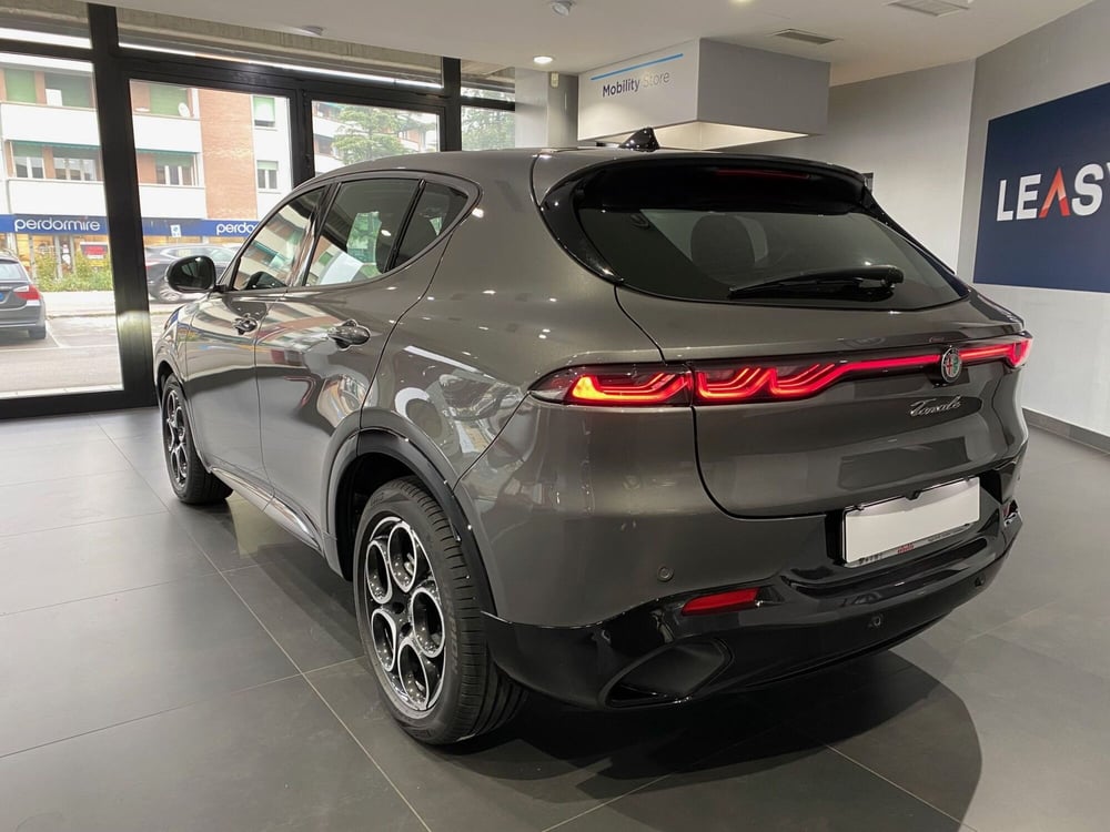 Alfa Romeo Tonale nuova a Reggio Emilia (3)