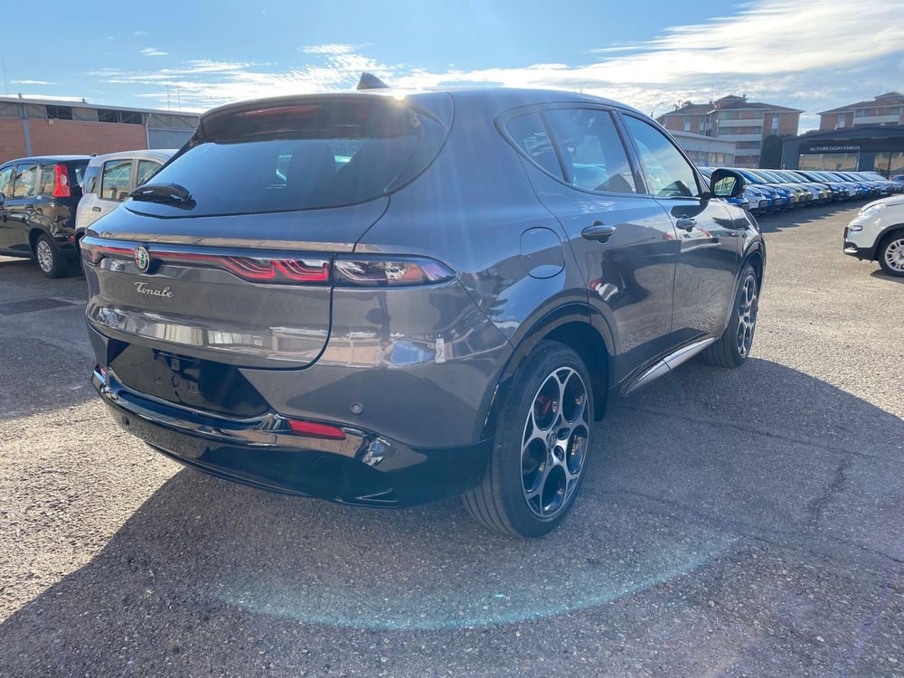 Alfa Romeo Tonale nuova a Reggio Emilia (6)