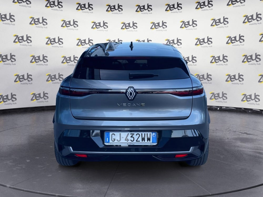 Renault Megane E-Tech Electric usata a Bologna (5)