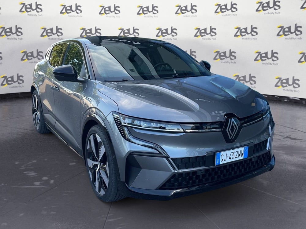 Renault Megane E-Tech Electric usata a Bologna (9)