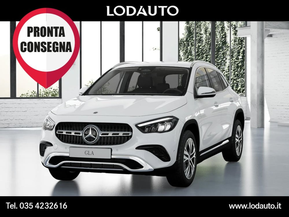 Mercedes-Benz GLA SUV nuova a Bergamo