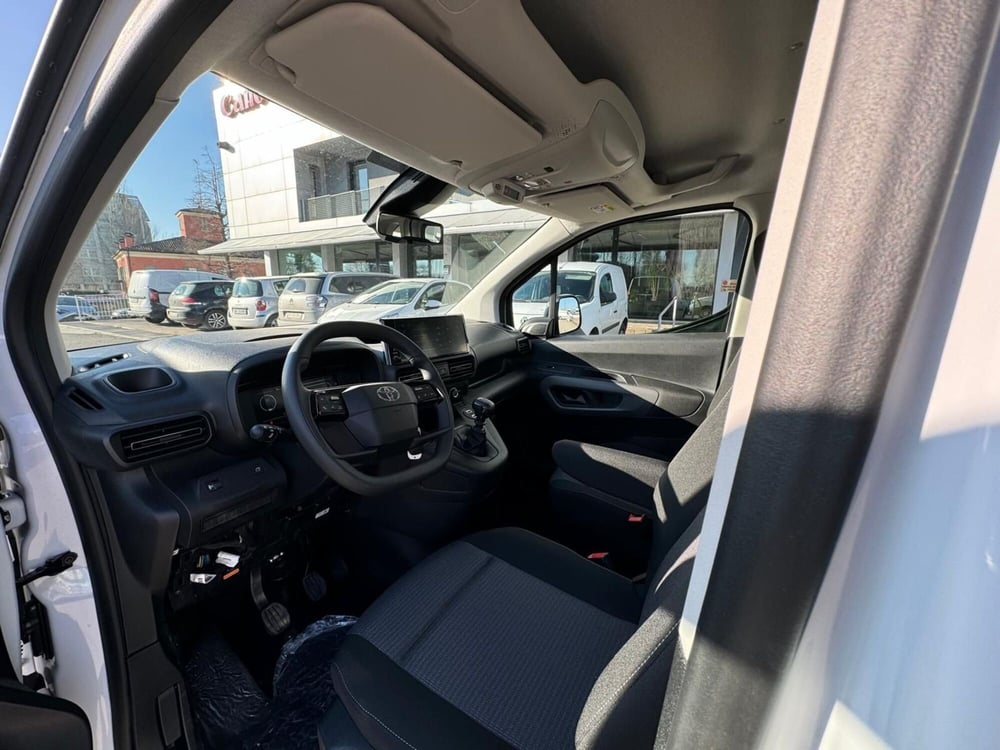 Toyota Proace City Verso nuova a Modena (11)