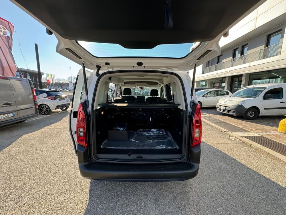 Toyota Proace City Verso nuova a Modena (14)