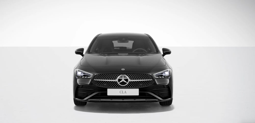 Mercedes-Benz CLA Shooting Brake nuova a Bergamo (2)