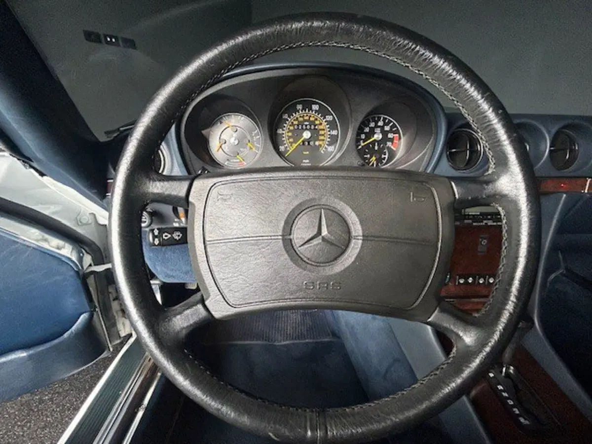 Mercedes-Benz 500 Cabrio usata a Bergamo (10)