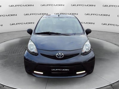 Toyota Aygo 1.0 12V VVT-i 5 porte Lounge Connect  del 2013 usata a Imola