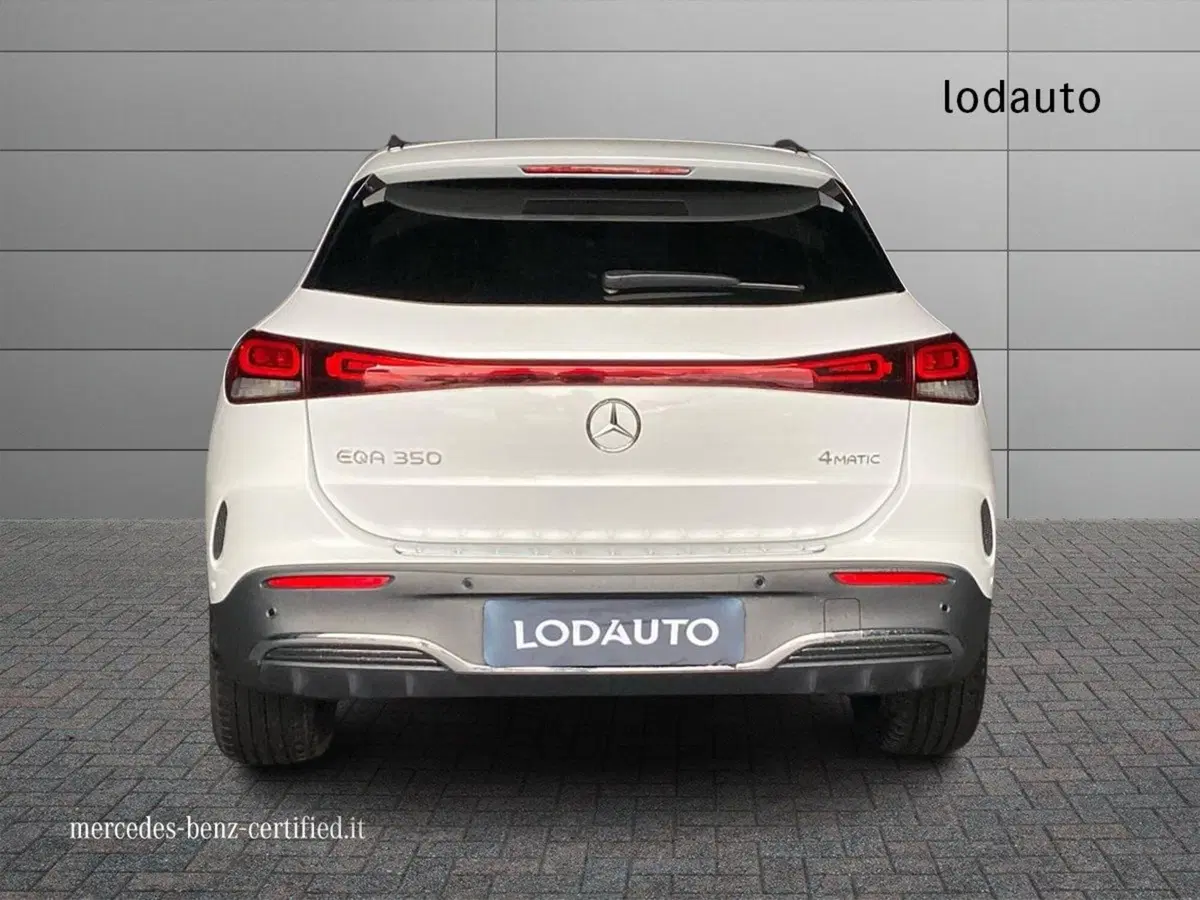 Mercedes-Benz EQA usata a Bergamo (4)