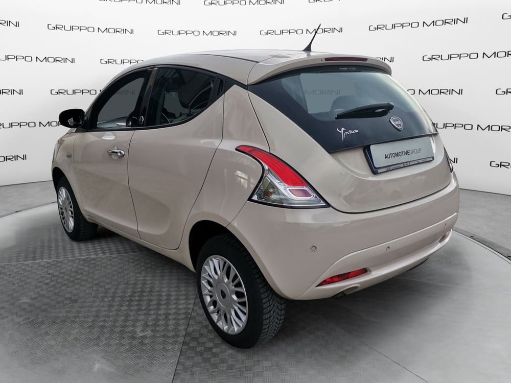 Lancia Ypsilon usata a Forlì-Cesena (5)