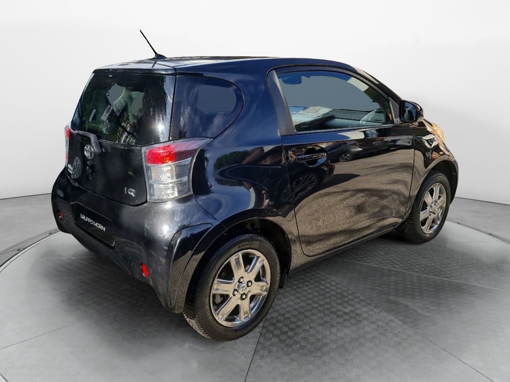 Toyota iQ usata a Bologna (6)