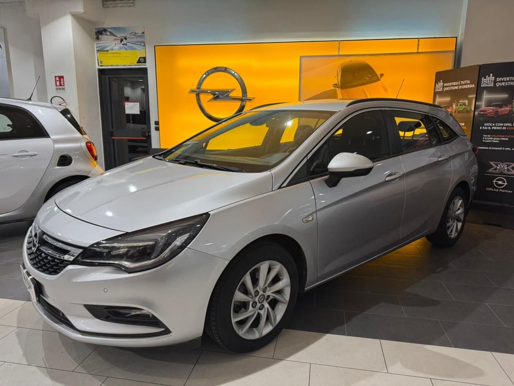 Opel Astra usata a Benevento (2)