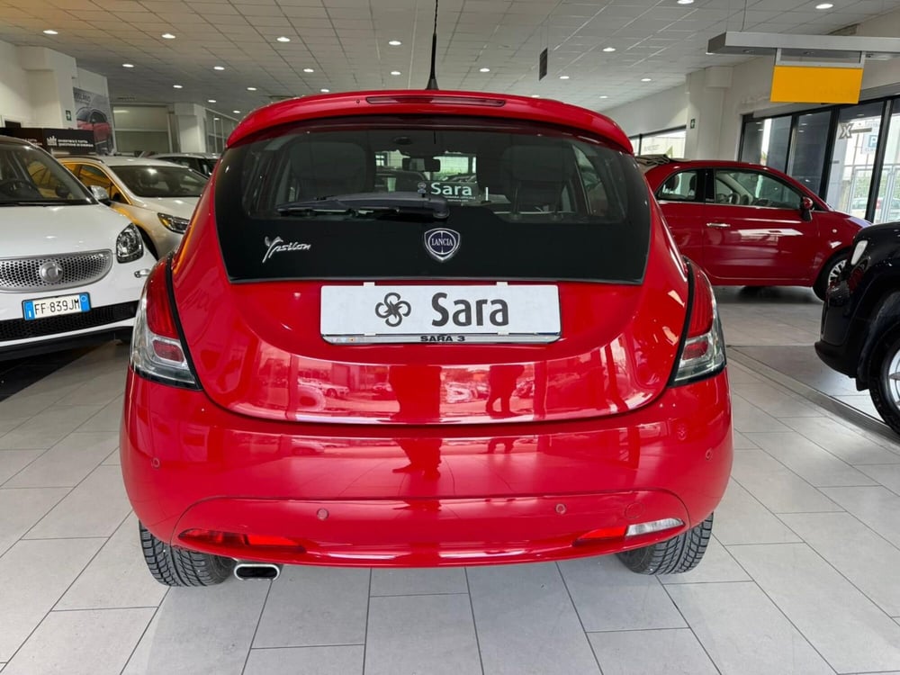 Lancia Ypsilon usata a Benevento (5)