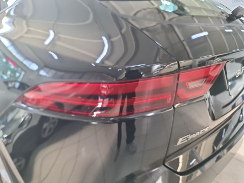 Jaguar E-Pace usata a Bologna (17)