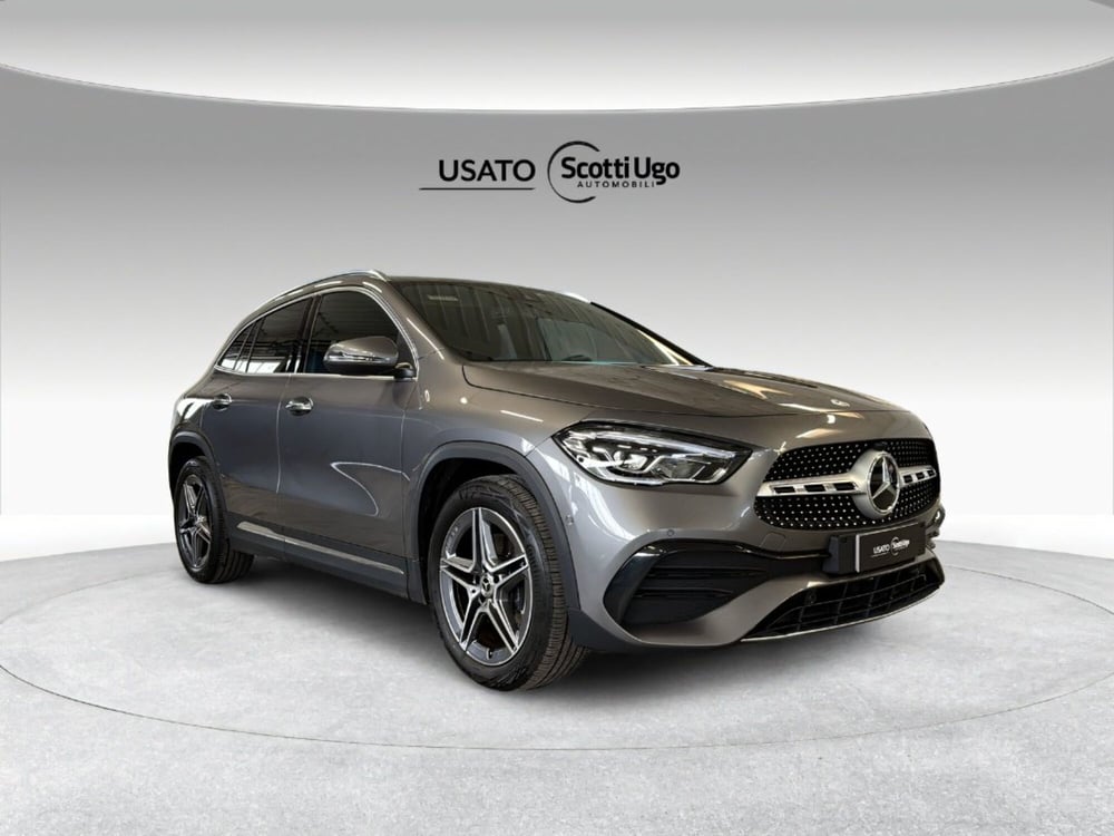 Mercedes-Benz GLA SUV usata a Siena (14)