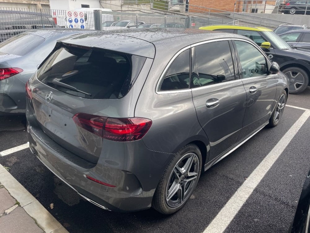 Mercedes-Benz Classe B nuova a Firenze (4)