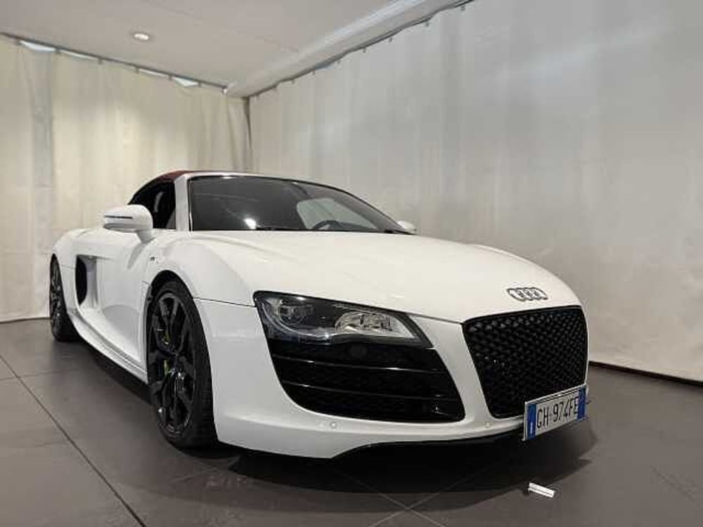 Audi R8 Cabrio usata a Genova