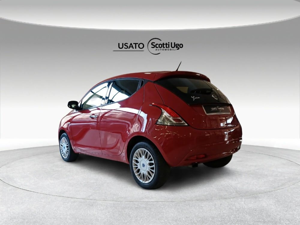 Lancia Ypsilon usata a Firenze (6)