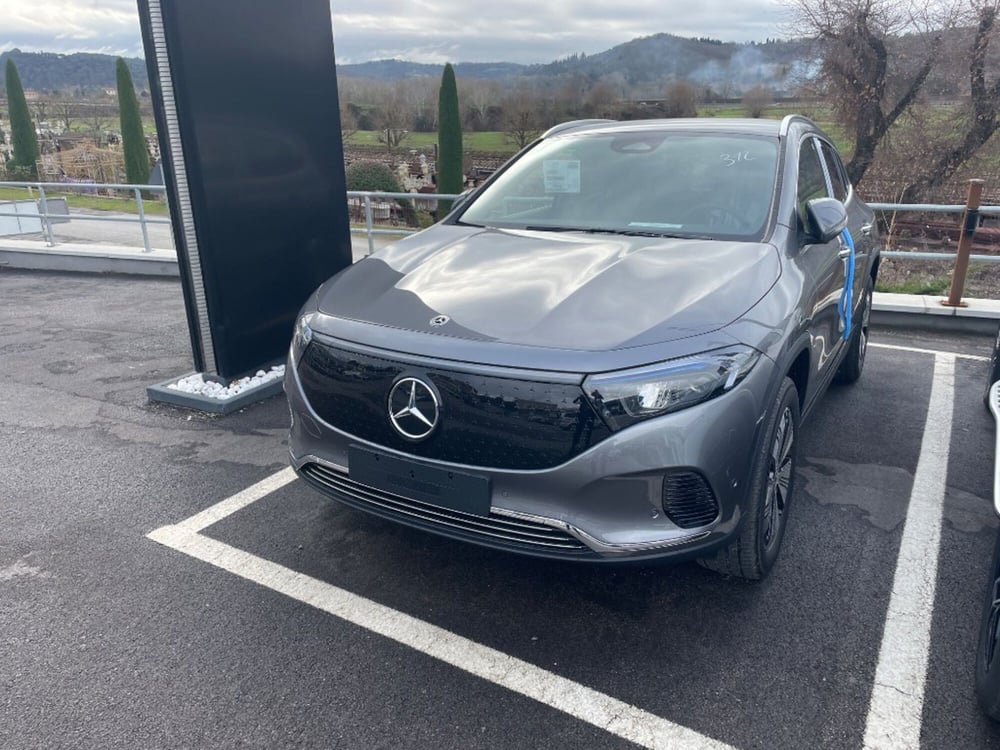 Mercedes-Benz EQA nuova a Firenze