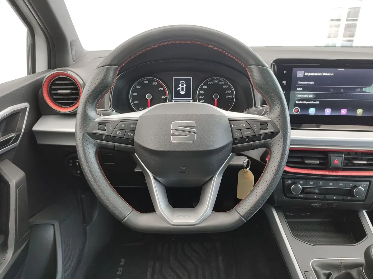 SEAT Arona usata a Palermo (11)