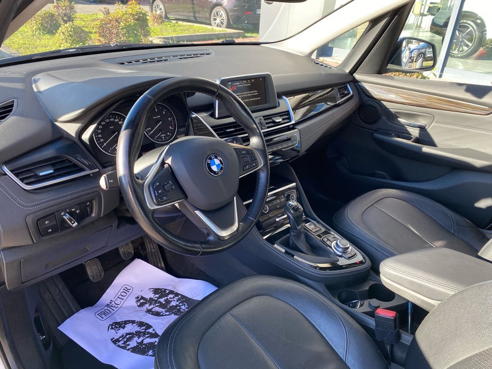 BMW Serie 2 Active Tourer usata a Parma (9)