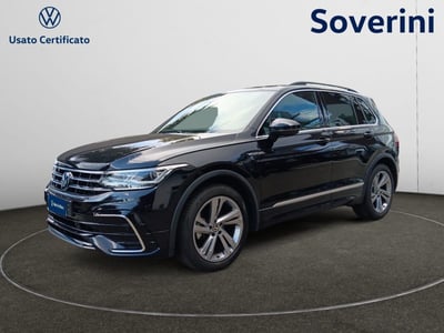 Volkswagen Tiguan 2.0 TDI 150 CV SCR DSG 4MOTION R-Line del 2023 usata a Bologna