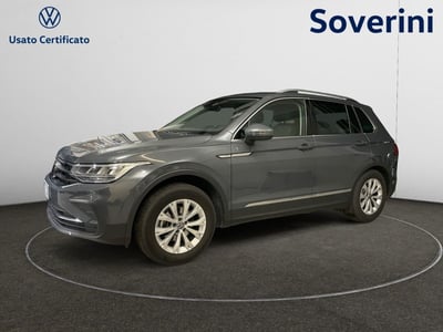 Volkswagen Tiguan 2.0 TDI 150 CV SCR DSG Life del 2023 usata a Bologna