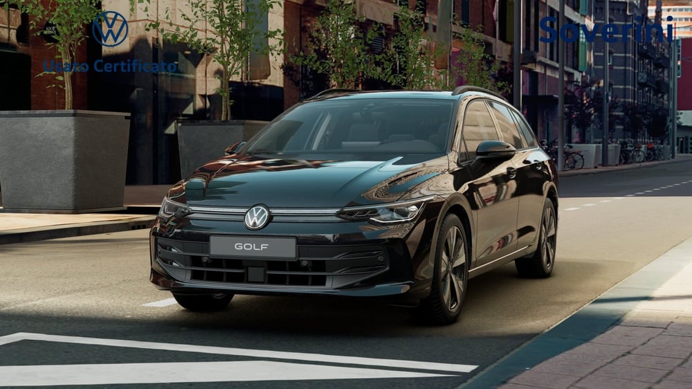 Volkswagen Golf Variant nuova a Bologna