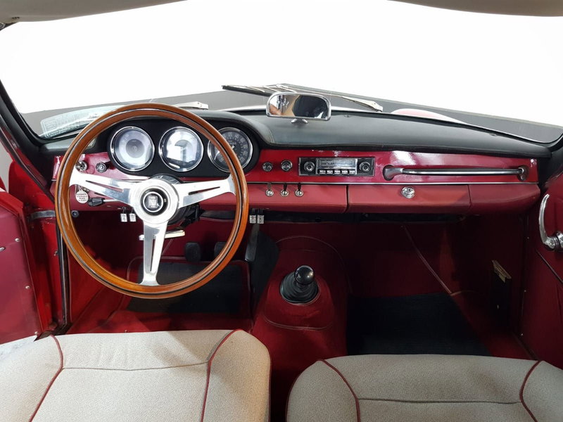 Alfa Romeo Giulia usata a Como (6)