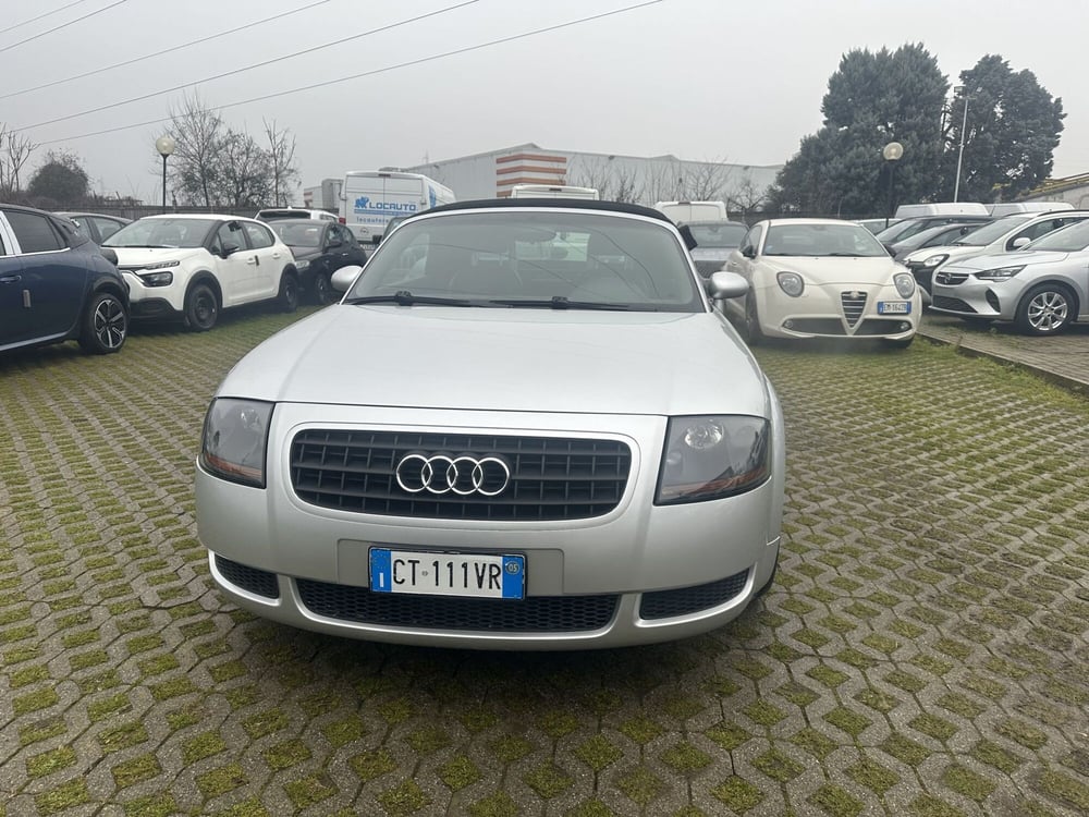 Audi TT Cabrio usata a Milano (3)