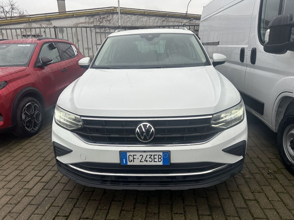 Volkswagen Tiguan usata a Milano (2)