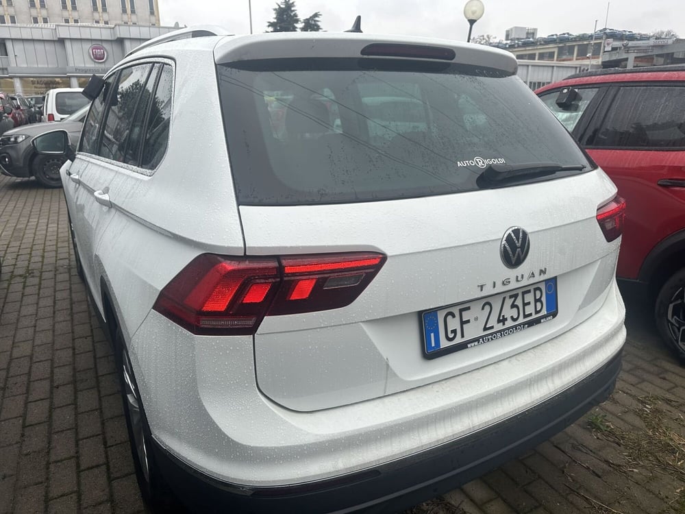 Volkswagen Tiguan usata a Milano (4)