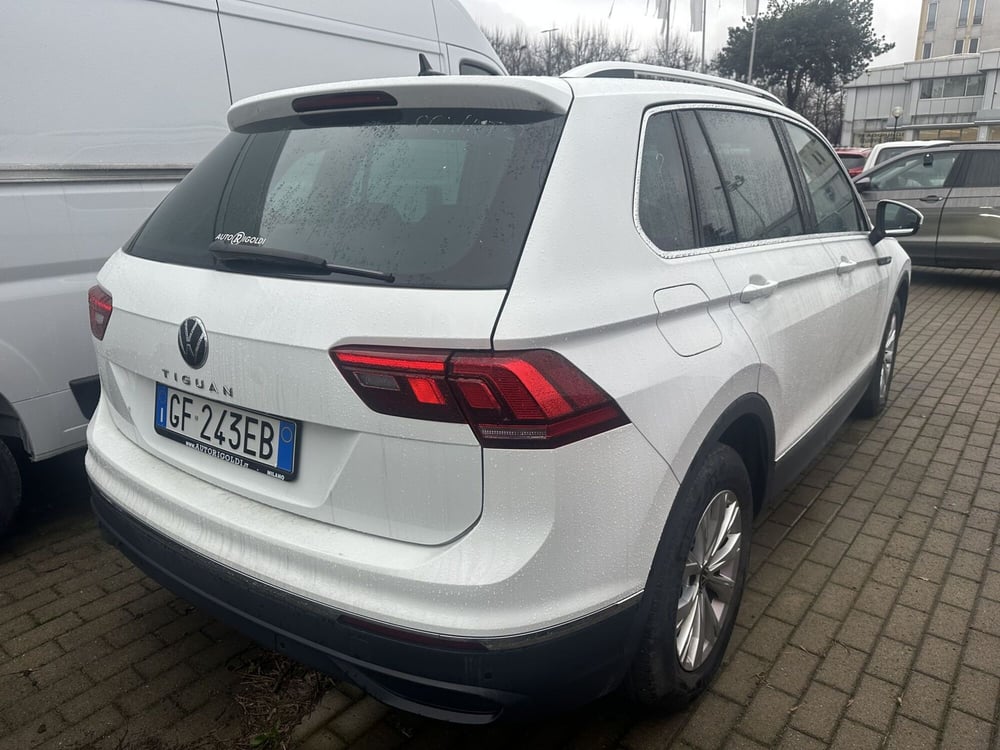 Volkswagen Tiguan usata a Milano (5)