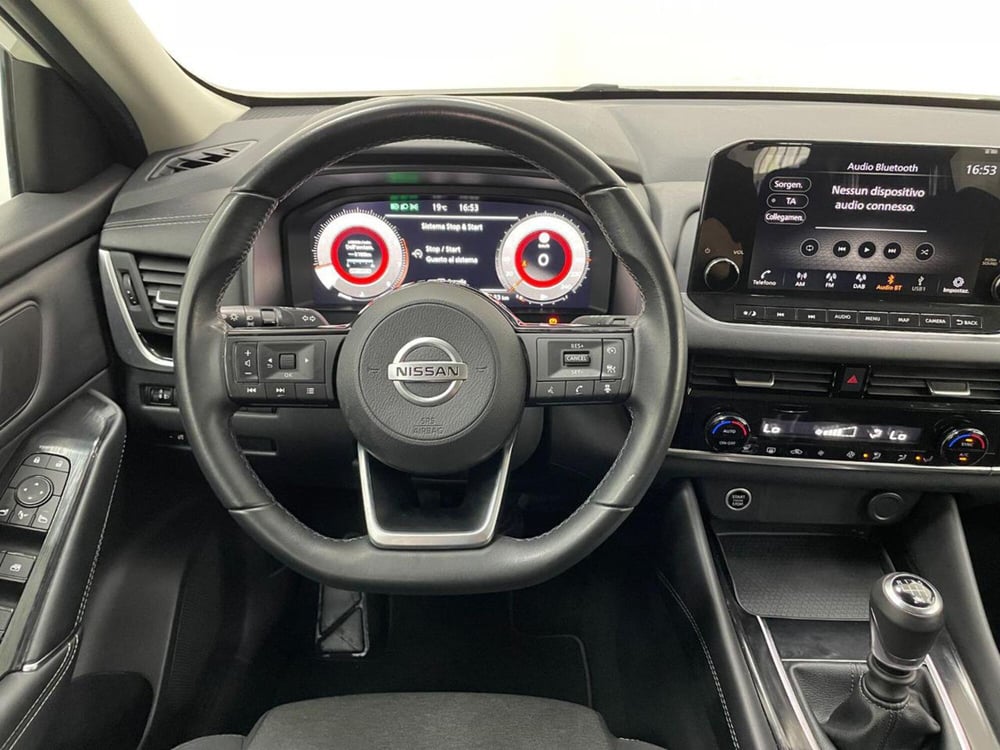 Nissan Qashqai usata a Como (10)