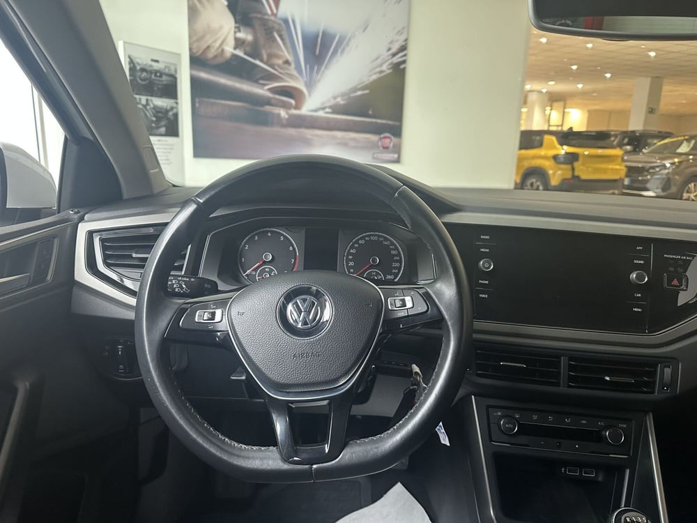 Volkswagen Polo usata a Milano (14)