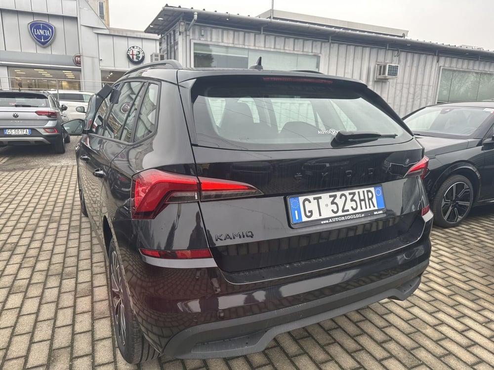 Skoda Kamiq usata a Milano (8)