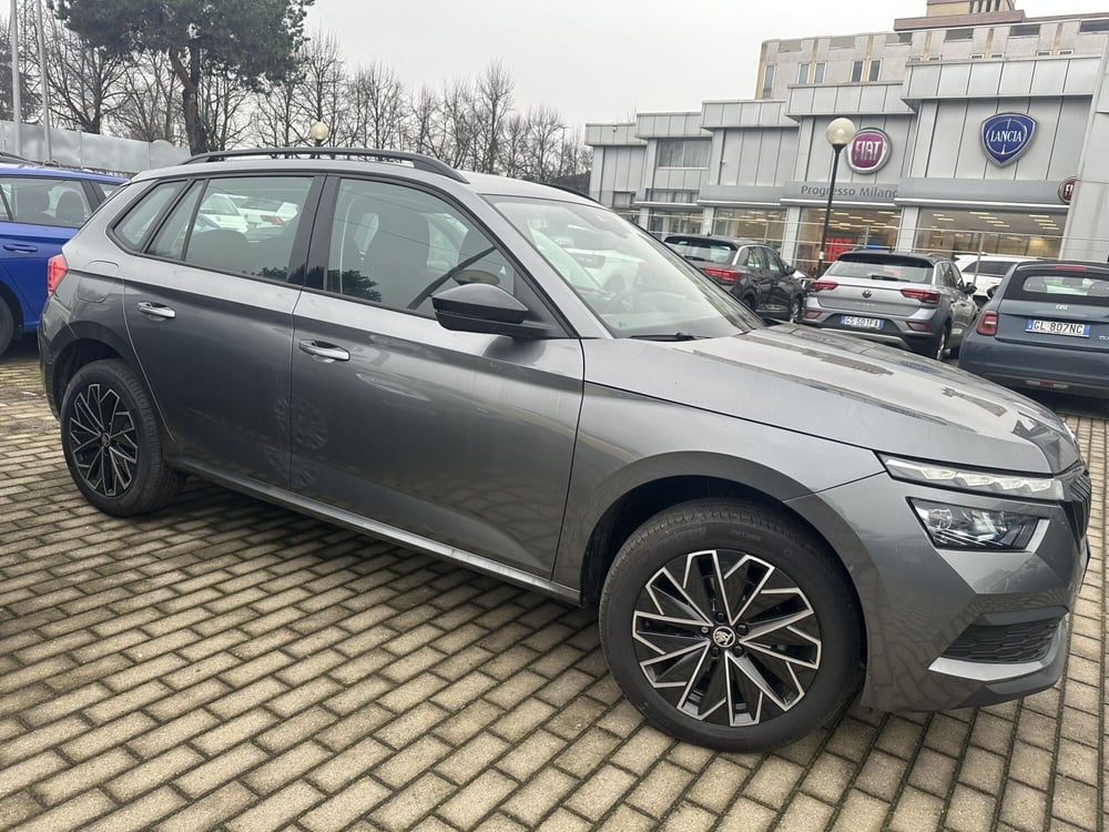 Skoda Kamiq usata a Milano (5)