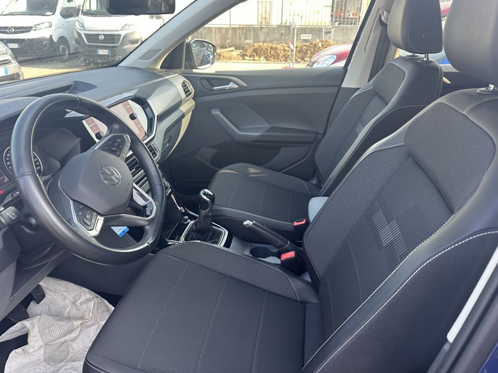 Volkswagen T-Cross usata a Milano (12)