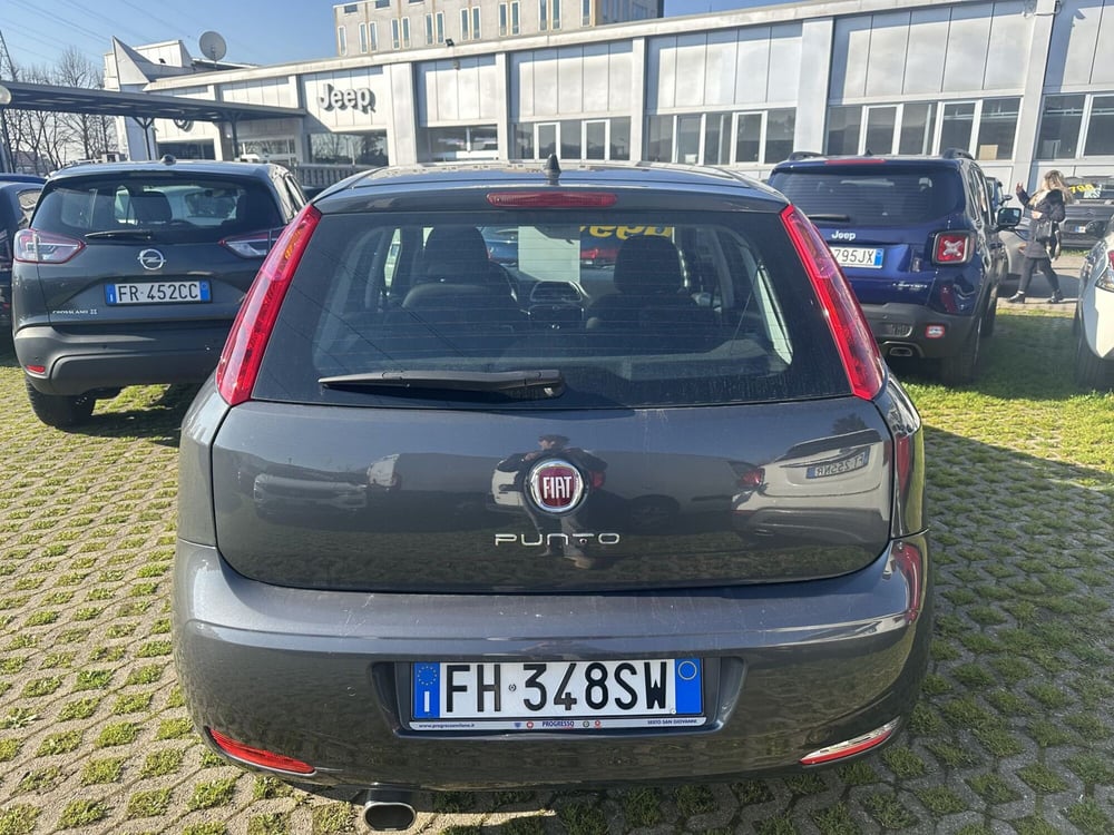 Fiat Punto usata a Milano (8)